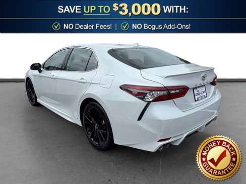 Used 2024 Toyota Camry XSE FWD image 4