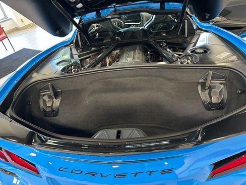 Used 2025 Chevrolet Corvette Stingray Coupe w/ 1LT RWD image 14
