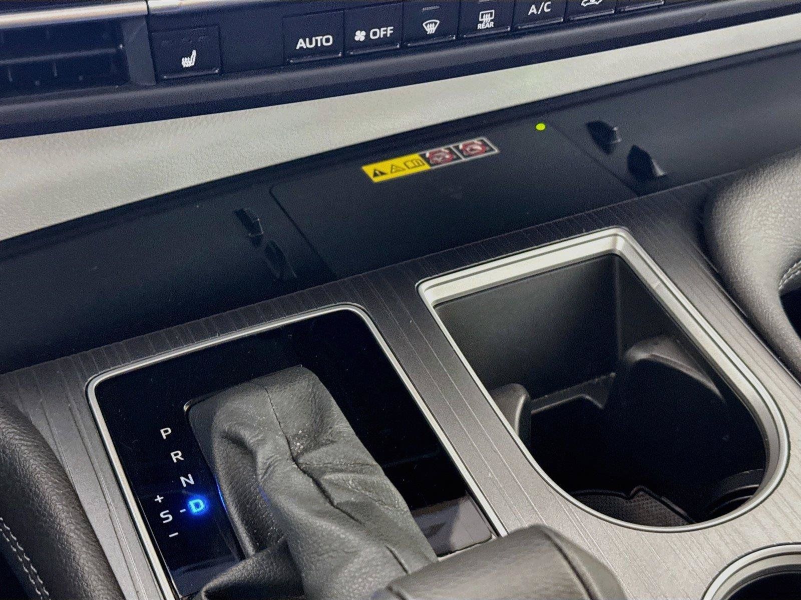 Certified 2026 Toyota Sienna XLE FWD image 29