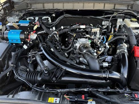 Used 2021 Ford Bronco Wildtrak image 35