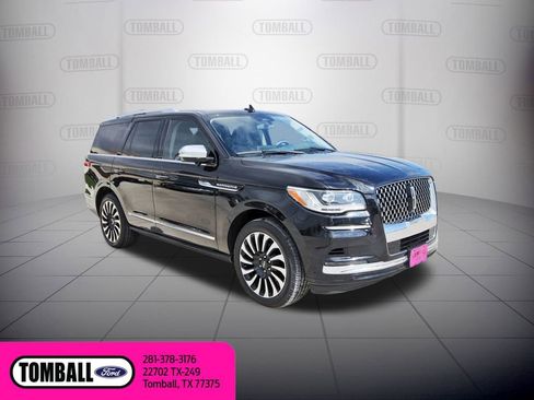 Used 2023 Lincoln Navigator Black Label image 10