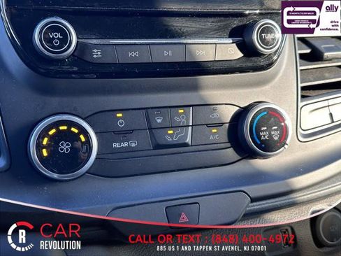 Used 2021 Ford Transit 350 XLT image 30