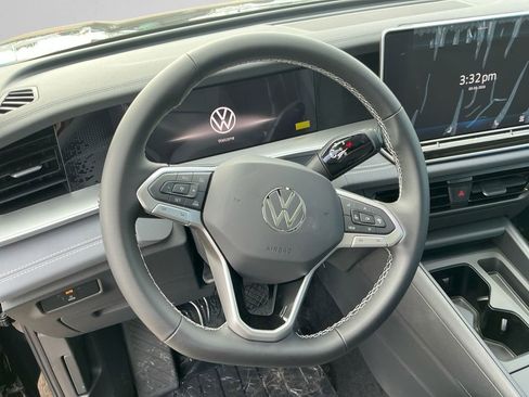 New 2026 Volkswagen Tiguan SE AWD/4WD image 12