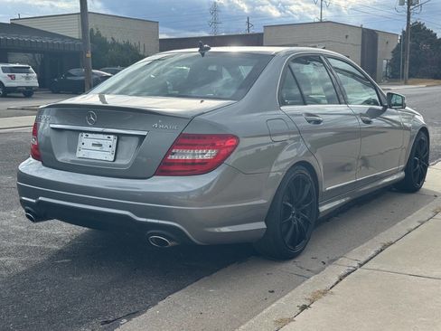 Used 2014 Mercedes-Benz C 300 4MATIC Sedan image 5