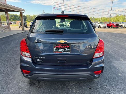 Used 2018 Chevrolet Trax LS AWD/4WD image 5