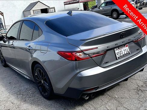 Certified 2025 Toyota Camry SE w/ Convenience Package image 6