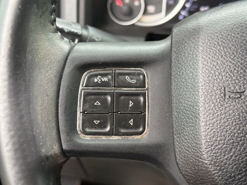 Used 2014 RAM 1500 Lone Star RWD image 16