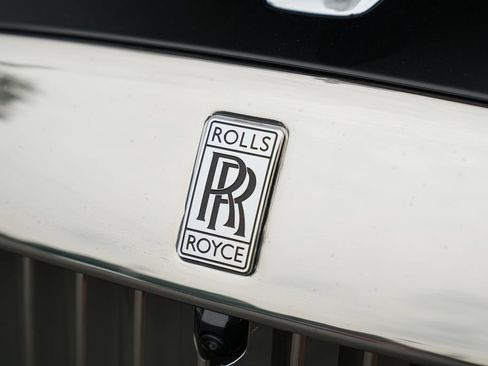Used 2024 Rolls-Royce Spectre w/ Spectre Launch Package AWD/4WD image 8