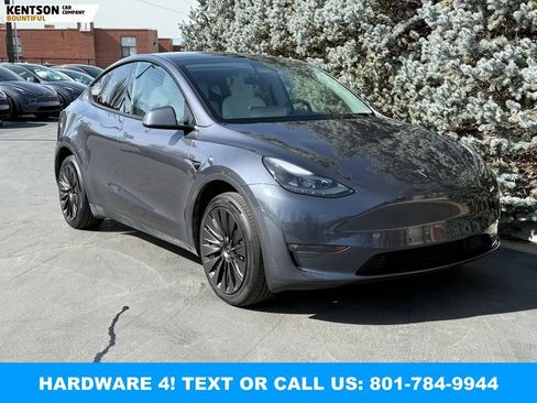 Used 2023 Tesla Model Y Long Range AWD/4WD image 13