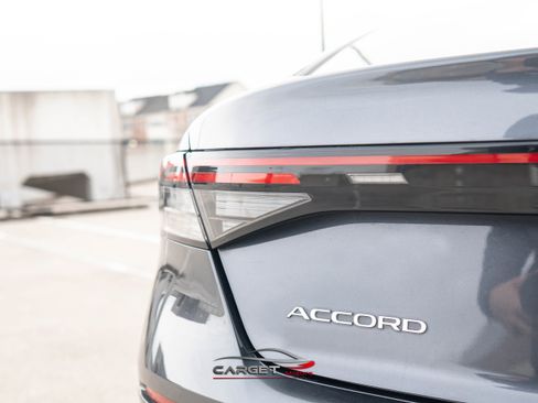Used 2023 Honda Accord EX image 42