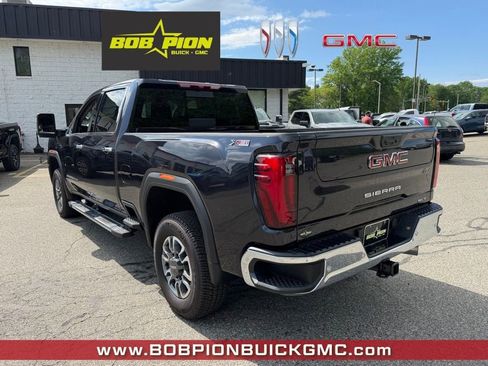 New 2026 GMC Sierra 2500 SLT w/ SLT Premium Package AWD/4WD image 3