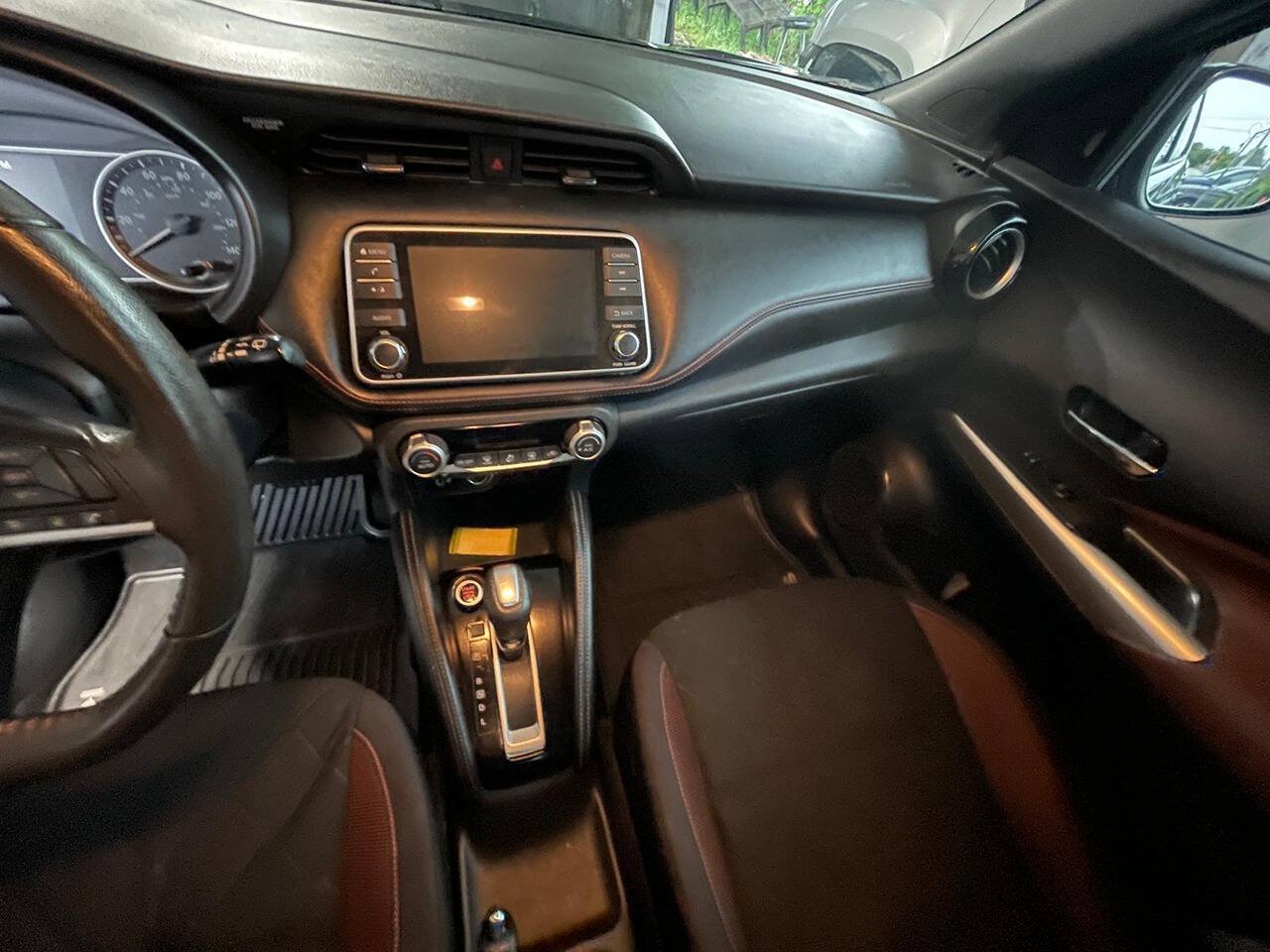Used 2019 Nissan Kicks SR w/ Exterior Package FWD image 8