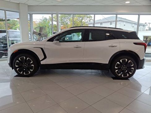 Used 2025 Chevrolet Blazer EV RS image 7