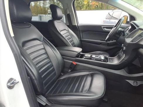 Used 2019 Ford Edge SEL w/ Equipment Group 201A image 12