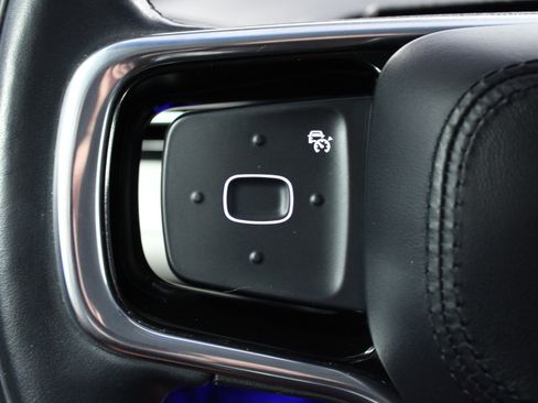 Used 2024 Lincoln Nautilus Reserve image 20