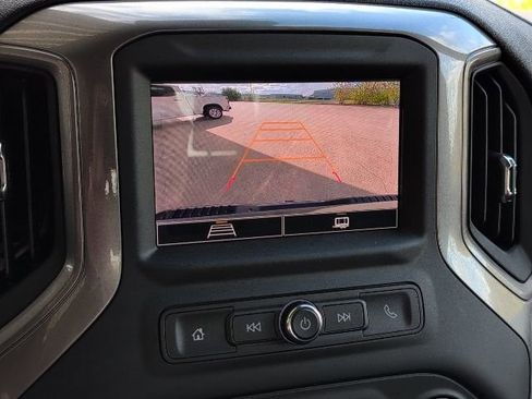 Used 2026 Chevrolet Silverado 2500 Custom w/ Custom Value Package image 20