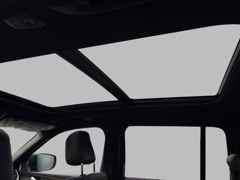 New 2025 Jeep Grand Cherokee Limited w/ Black Appearance Package image 7