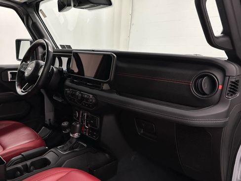 Used 2024 Jeep Wrangler Unlimited Rubicon 392 AWD/4WD image 17