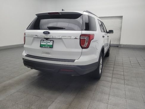 Used 2018 Ford Explorer FWD image 9