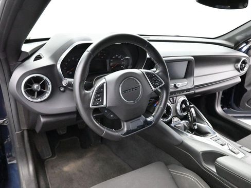 Used 2016 Chevrolet Camaro LT RWD image 16