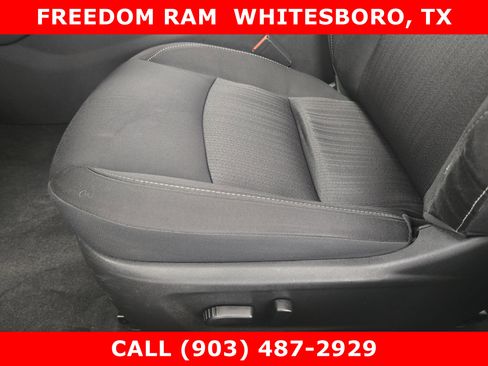 Used 2023 Nissan Altima 2.5 SV image 18