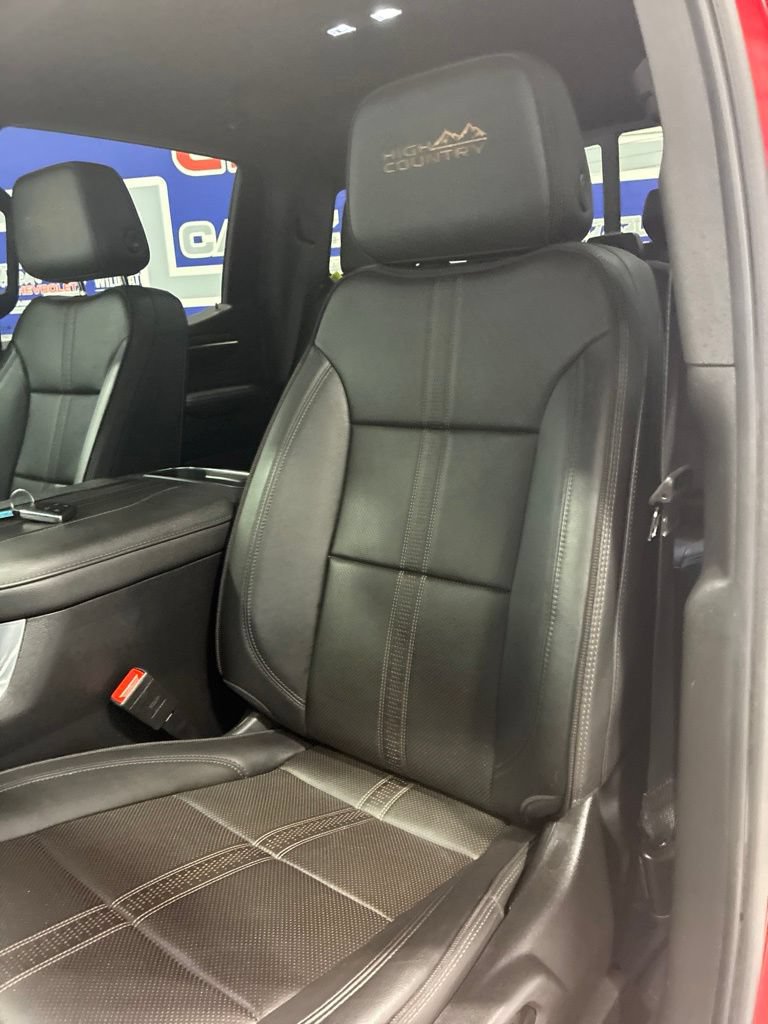 Used 2023 Chevrolet Silverado 1500 High Country w/ Technology Package AWD/4WD image 22