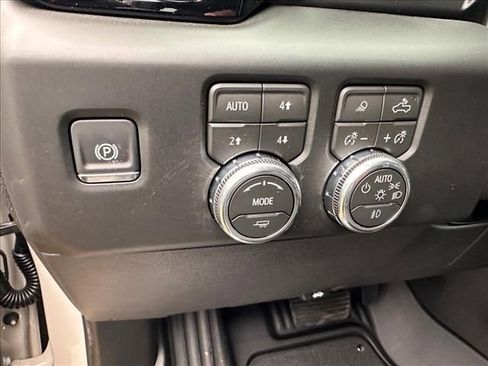 New 2026 GMC Sierra 1500 AT4 w/ AT4 Premium Package image 28