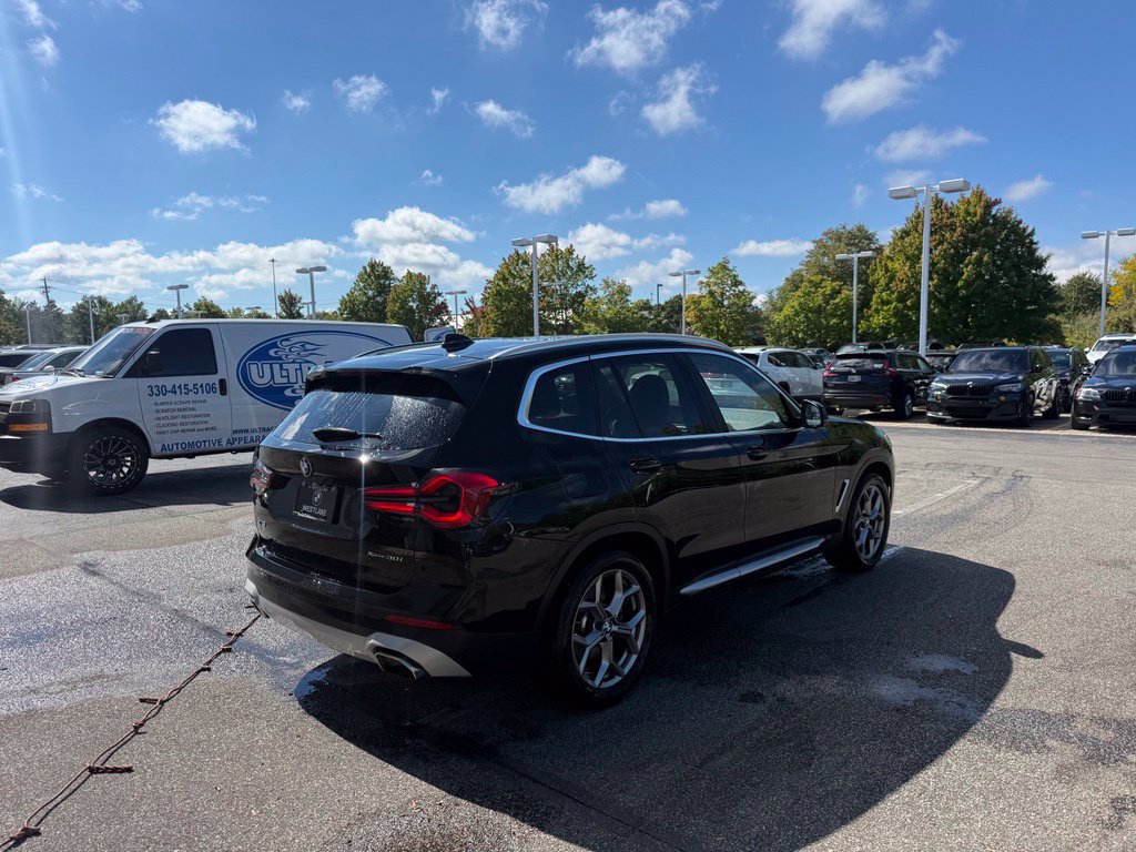 Used 2023 BMW X3 xDrive30i w/ Premium Package w/ZPA AWD/4WD image 7