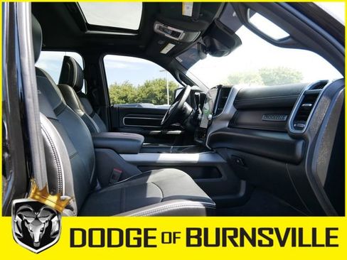 Used 2025 RAM 2500 Laramie AWD/4WD image 16