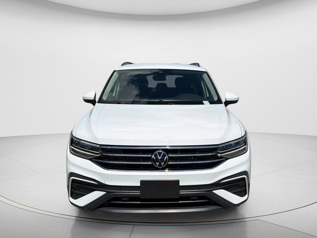 Used 2024 Volkswagen Tiguan S AWD/4WD image 19