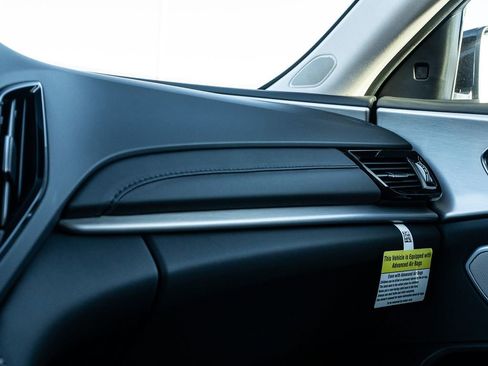 Certified 2025 Acura RDX w/ Technology Package image 41