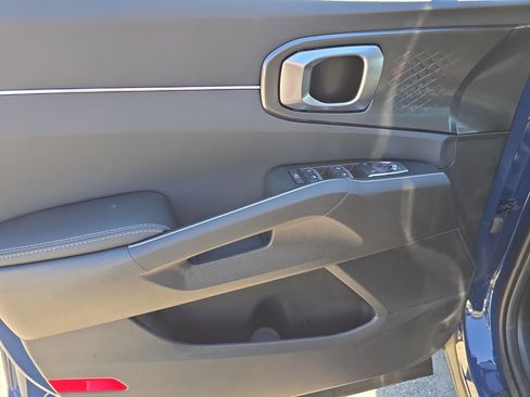 New 2026 Kia Sorento S AWD/4WD image 17