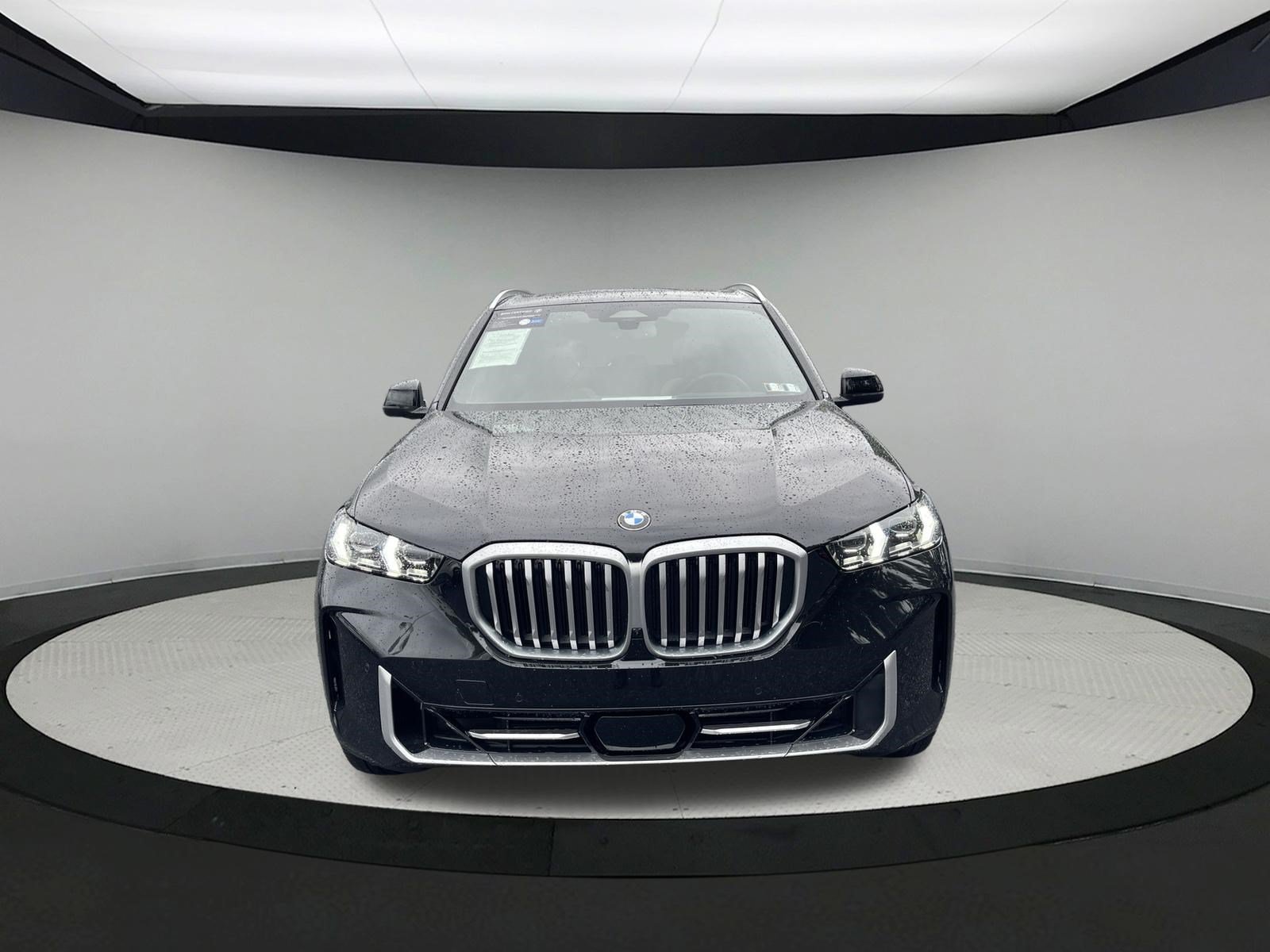 Certified 2026 BMW X5 xDrive40i AWD/4WD image 2