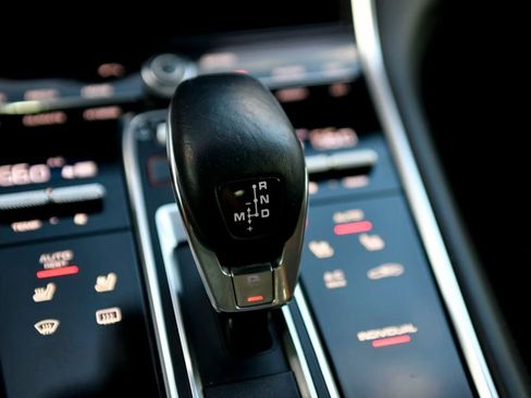 Used 2018 Porsche Panamera Turbo S image 61