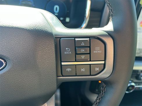 New 2025 Ford F150 Lariat w/ Equipment Group 501A Mid image 25