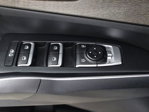 Used 2023 Kia Sorento S w/ Panoramic Sunroof Package image 36