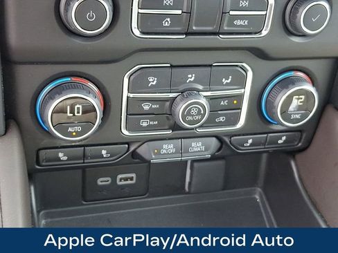 Used 2024 Chevrolet Tahoe LT w/ Luxury Package image 18