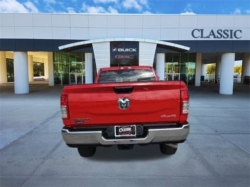 Used 2024 RAM 2500 Big Horn w/ Bed Utility Group image 7
