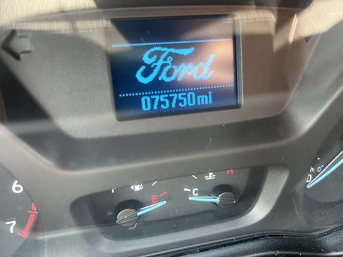 Used 2018 Ford Transit 350 XLT RWD image 10