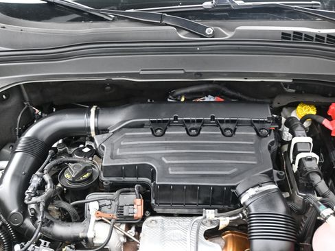 Used 2021 Jeep Renegade Trailhawk w/ Sun & Sound Group image 10