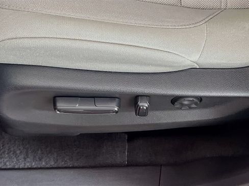 Used 2020 Honda CR-V EX image 16