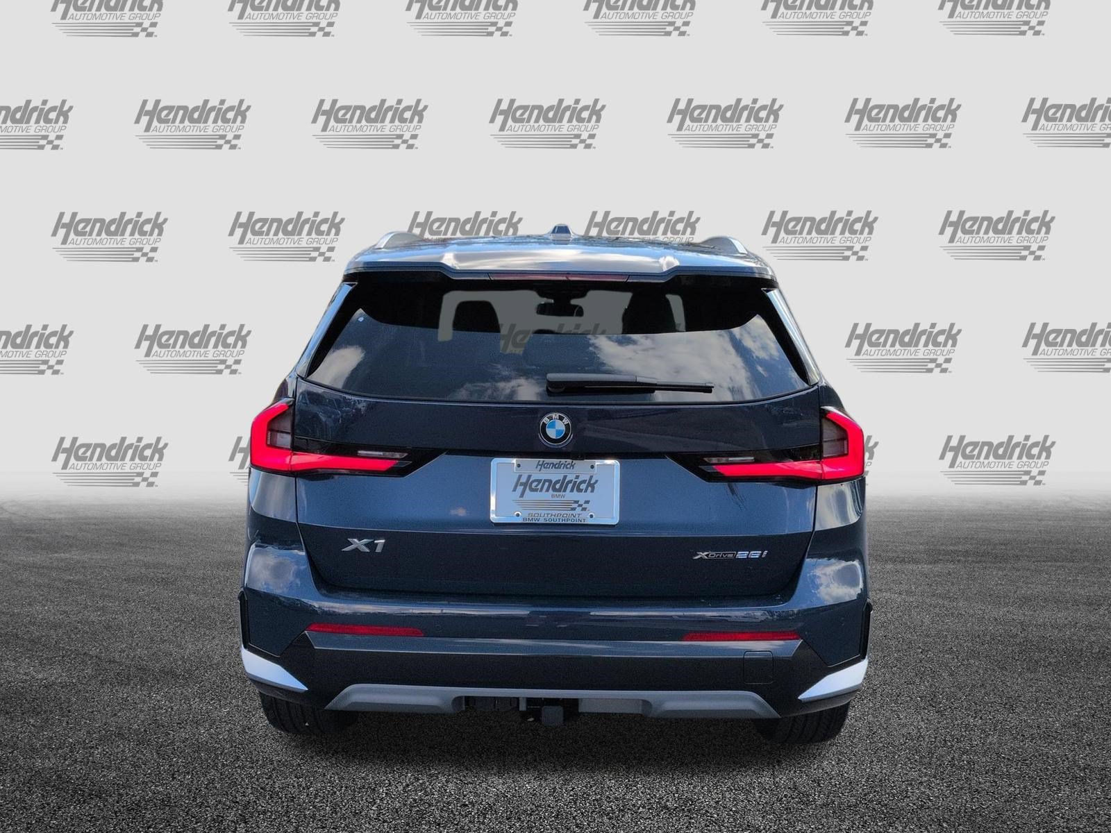 Used 2026 BMW X1 xDrive28i w/ Technology Package AWD/4WD image 9