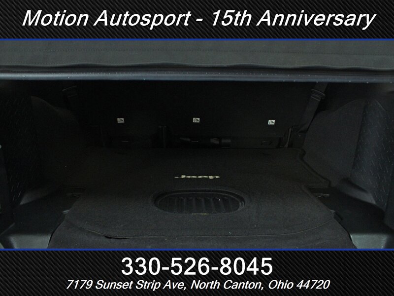 Used 2017 Jeep Wrangler Unlimited Sport AWD/4WD image 7