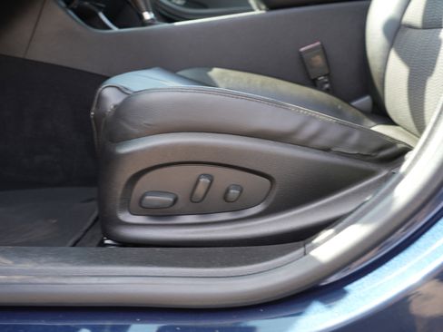 Used 2018 Chevrolet Impala LT image 15