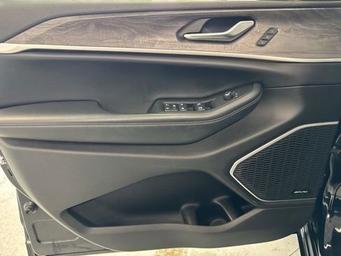 Used 2021 Jeep Grand Cherokee L Limited image 18