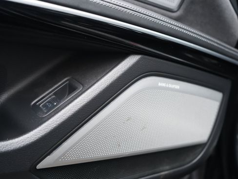 Used 2022 Audi S8 w/ S8 Comfort Plus Package image 16