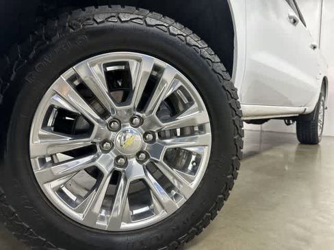 Used 2021 Chevrolet Silverado 1500 LT image 28
