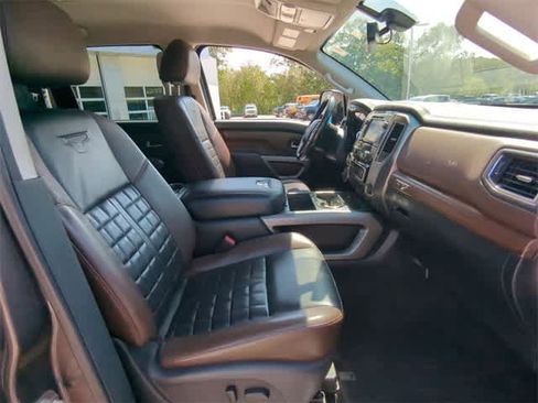 Used 2018 Nissan Titan Platinum Reserve w/ Platinum Utility Package image 27