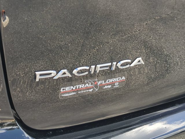 Certified 2026 Chrysler Pacifica Select FWD image 13