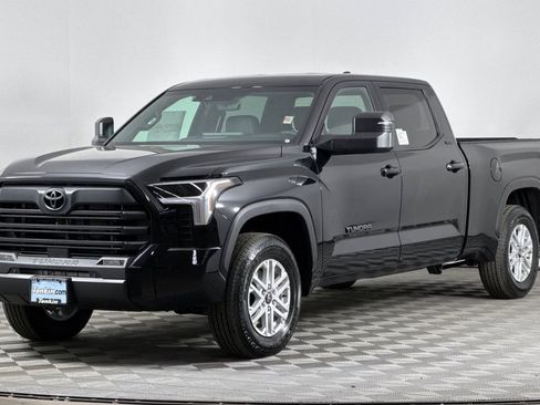 New 2025 Toyota Tundra SR5 image 8